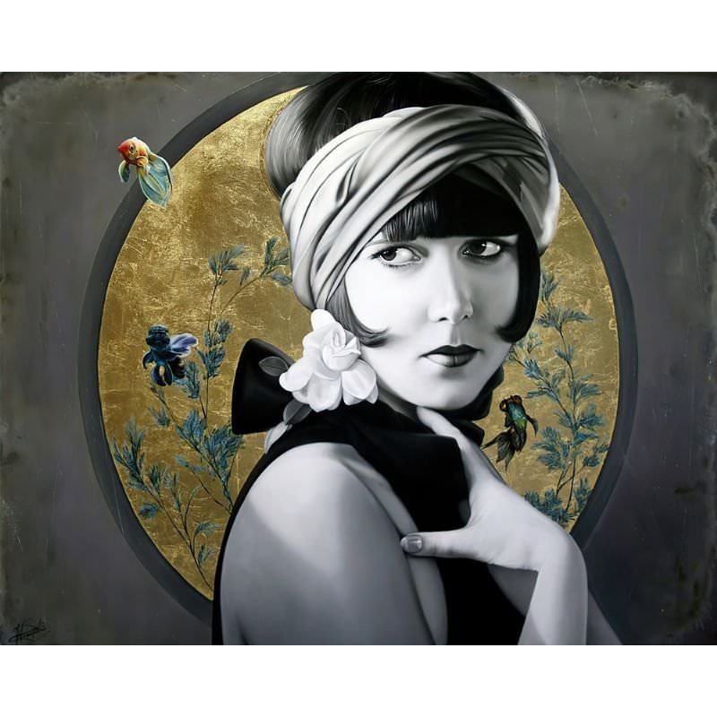 Black and White Nostalgia Woman Face Painting